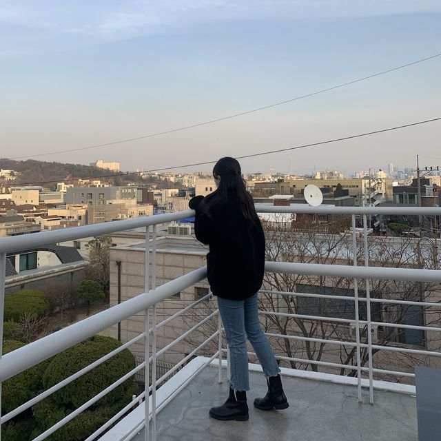 [수영장이 있는 한남동 카페 콘하스]