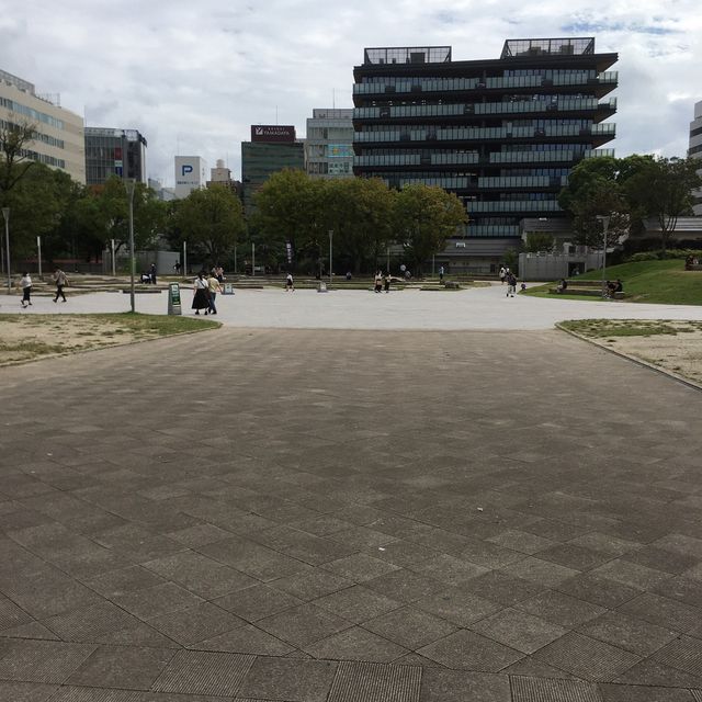 天神のホットスポット【警固公園】