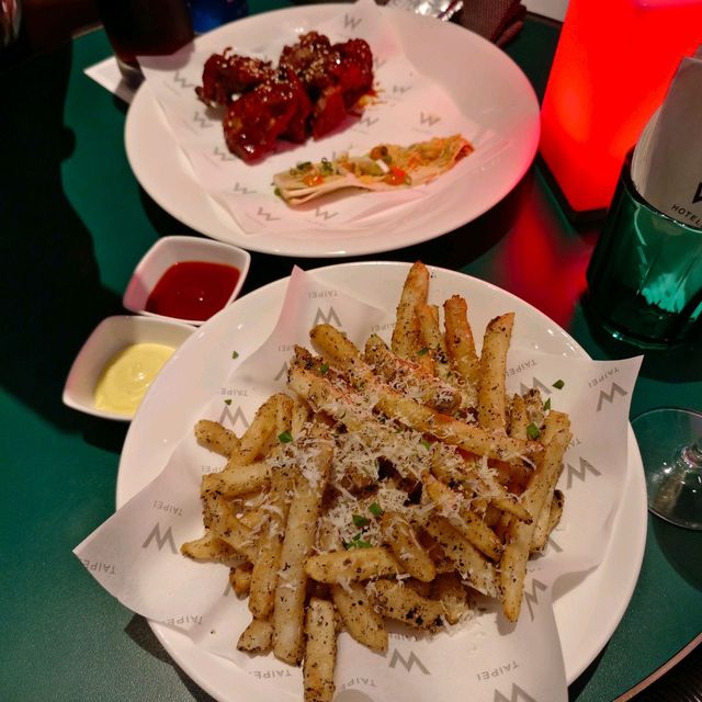 【台北美食】WOOBAR，台北擁有最美景色的酒吧！