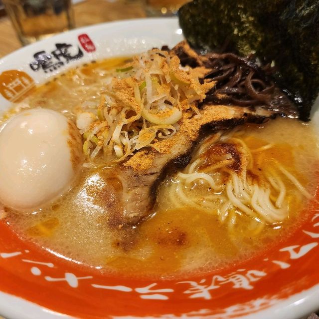驚喜拉麵小店