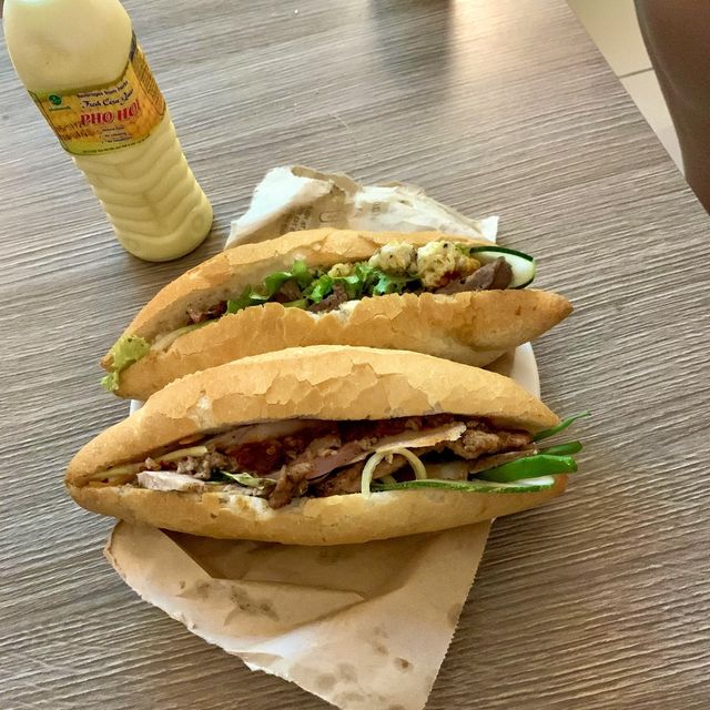 베트남 호이안 반미 찐 맛집-!