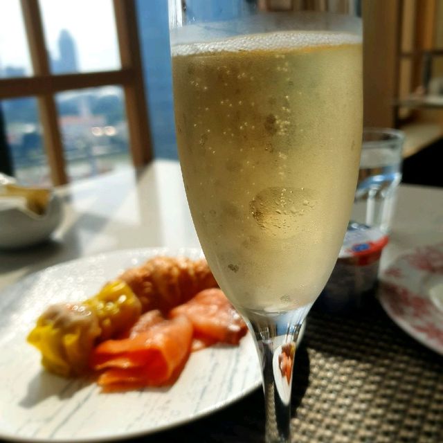 ⭐Junior Suite stay, Parkroyal Pickering Hotel