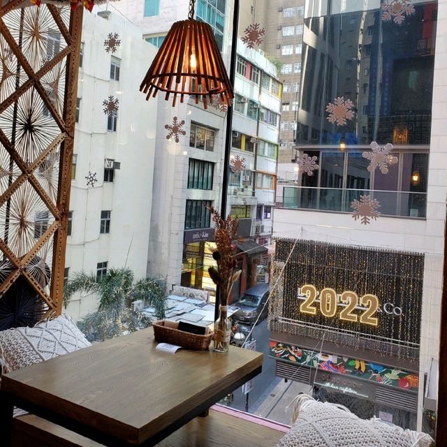🌼🌸靚到暈角落咖啡廳☕🌻