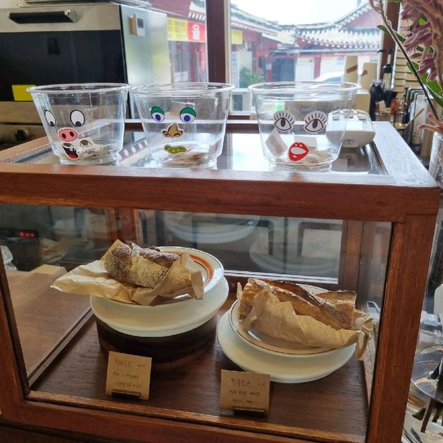 YOUR ROUND 경주 커피 맛집 