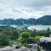 เกาะพีพี (Phi Phi Islands) Krabi Thailand