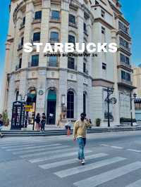 STARBUCKS สไตล์อังกฤษ ที่สุขุมวิท 24