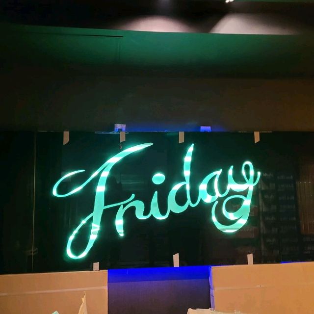 性價比高的樓上酒吧餐廳