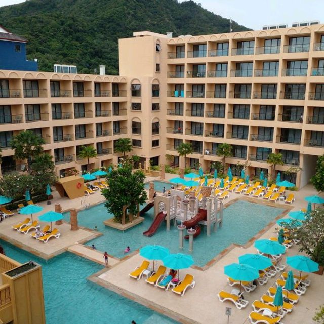 โรงแรมตรีม สวนลอยแห่งกรุงบาบิโลน
