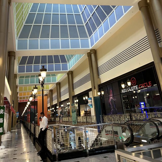 Visit Millenia Walk 4 unique shops, Xmas deco