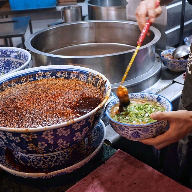 Explore the art of Lanzhou noodles