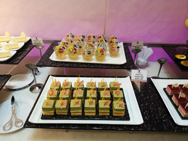 $ 65食自助餐