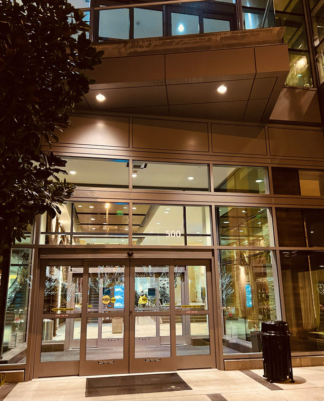 Seattle Bellevue is just at the dimly lit place.