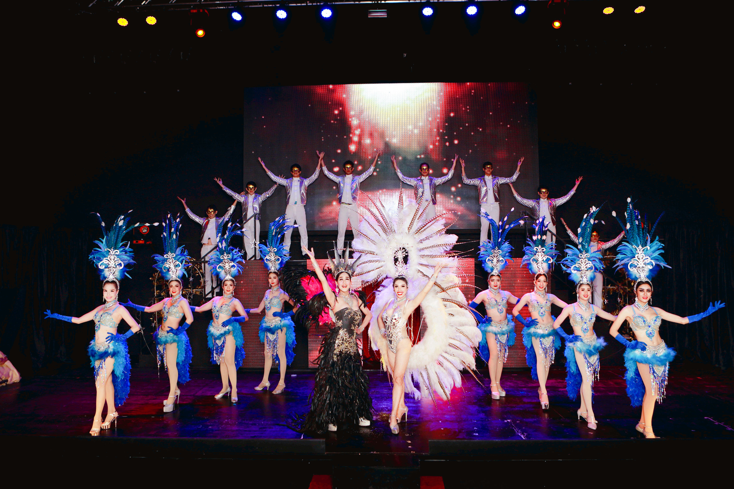 สยามดราก้อนคาบาเร่ต์โชว์เชียงใหม่ | 12 ถ. ห้วยแก้ว ตำบลช้างเผือก อำเภอเมืองเชียงใหม่ เชียงใหม่ 50300 ไทย