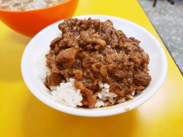 【新北】新莊平價美食:姐妹小館