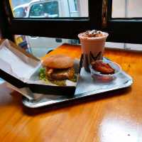 文青必到上環漢堡店🍔
