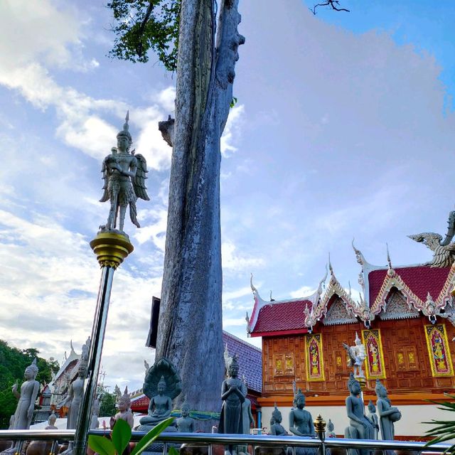 วัดข่อย@เพชรบุรี