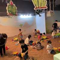 有啲中伏嘅新playhouse 