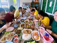 ตำถุงทอง ร้านอาหารอีสาน-กาแฟสด | ตราด