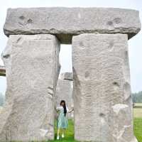STONEHENGE
