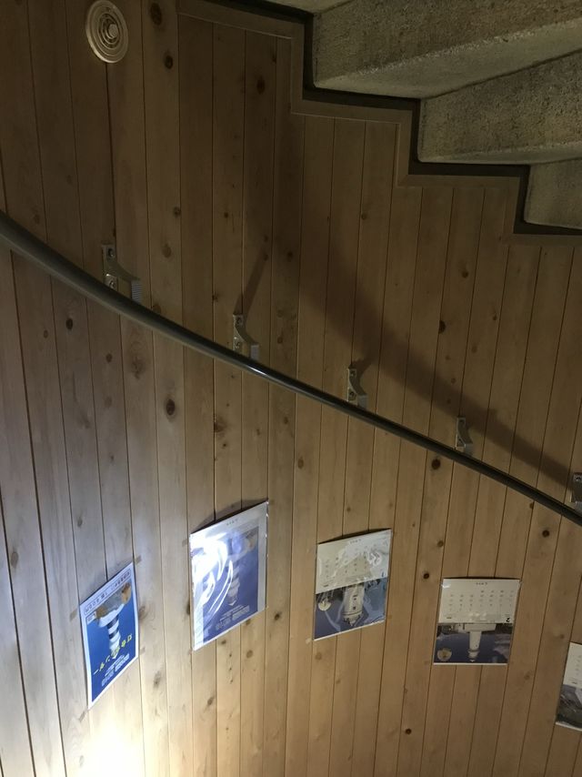 ⚓️ 太平洋上船隻的白色守護者 — 潮岬燈塔