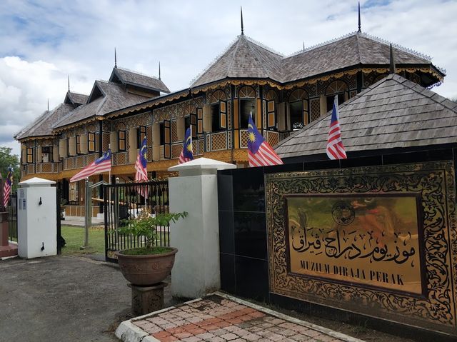 Iskandariah Palace Kuala Kangsar 🏰✨