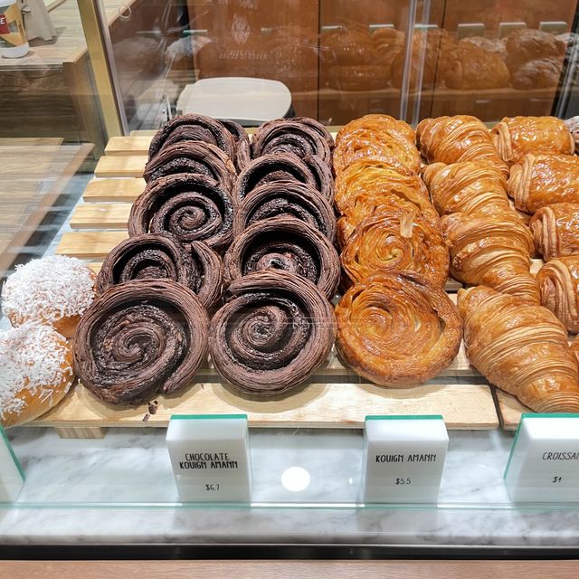 Tiong Bahru Bakery 