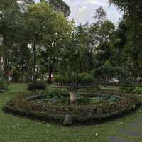 Hoang Van Thu Park