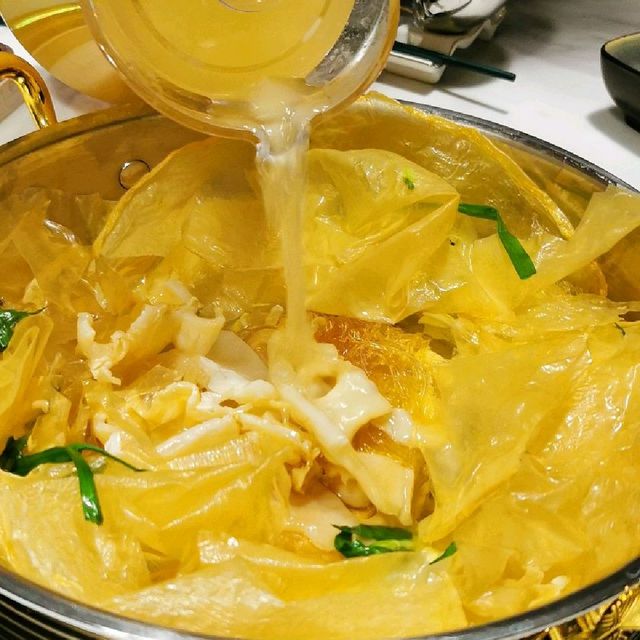 尖沙咀云手工火鍋店