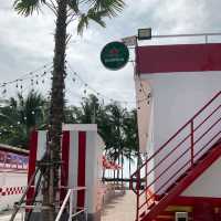  Highway cafe
 ติดทะเล  ☕🥧          