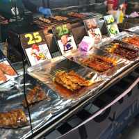 ตลาด G town hing hoi market
