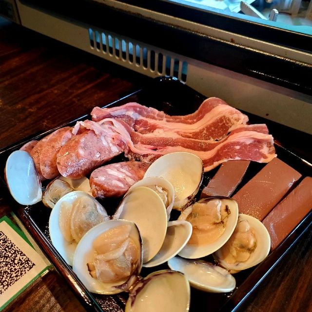 【為食青蛙：烤魚控必去麻辣五三五】
