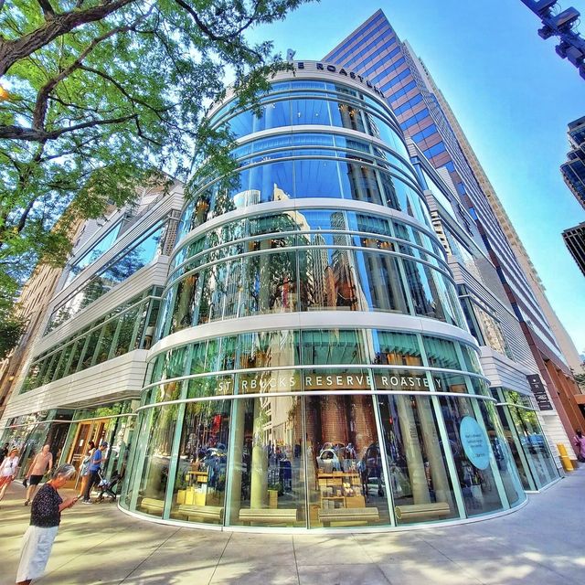 Starbucks Reserve Roastery, Chicago 