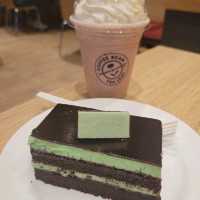 Coffee Bean & Tea Leaf