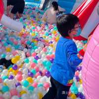 《超巨型充氣滑梯城堡嘉年華🎪》