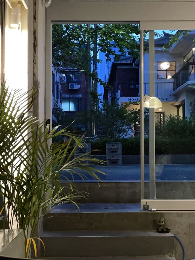 연남동에 가면 꼭 가봐야 할 아이스크림 라떼 맛집 카페 ‘잼잼’