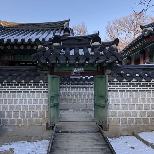 가장 원형의 모습이 잘 보존 되어 있는 궁궐을 찾는다면!! 창덕궁으로 고고싱~~
