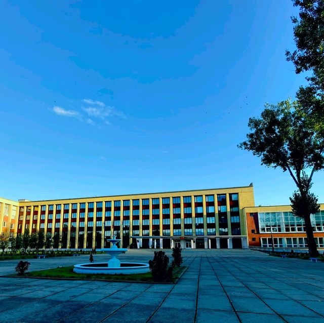 布列斯特技术大学周边