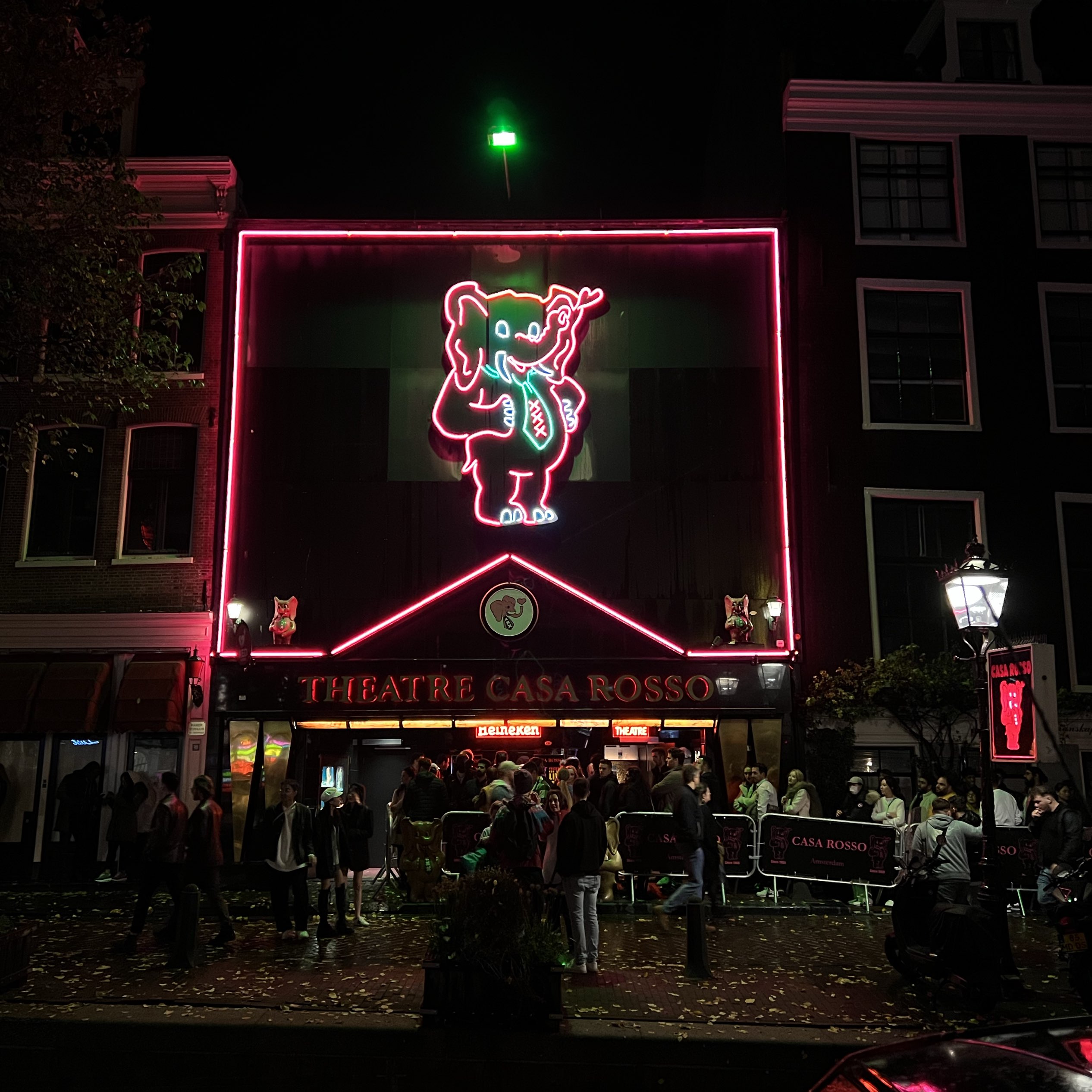 Amsterdam's Red Light District Trip.com Amsterdam Travelogues
