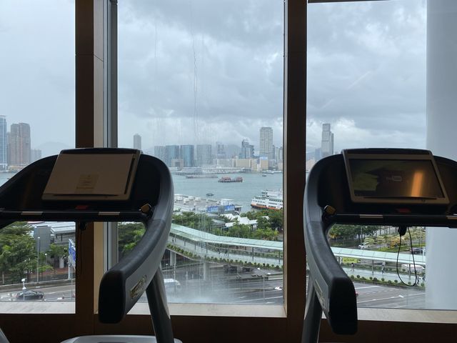 真真正正的五星級服務與五星級享受- 香港四季酒店