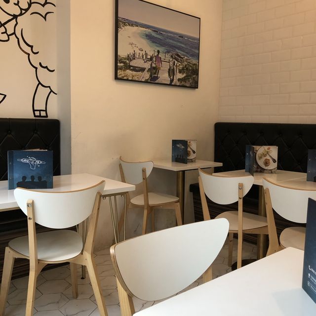🐑 Sheep and 🐖 Pig😝天后轉角小Cafe