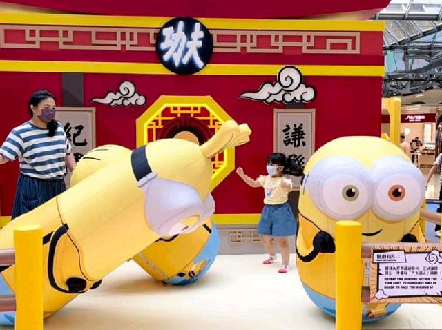 【同Minions回到過去】《迷你兵團2》壞蛋練成武道館
