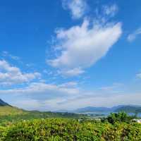 青空下的慈山寺