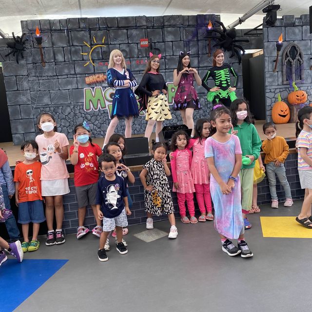 Halloween Theme At Legoland Malaysia!