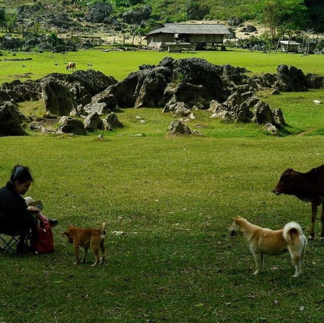 Hang Tau - Where H'Mong people hide from