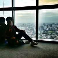 ชมวิวกรุงเทพ 360 องศา บนยอดตึกใบหยก2