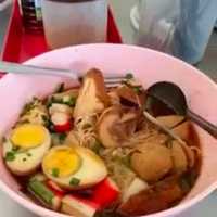 ก๋วยจั๊บนัดบางปู