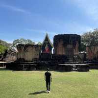 วัดสระกำแพงใหญ่ อุทุมพรพิสัย ศรีสะเกษ 