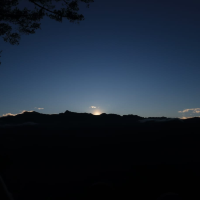 台灣阿里山看日出（第一次登山便看到）