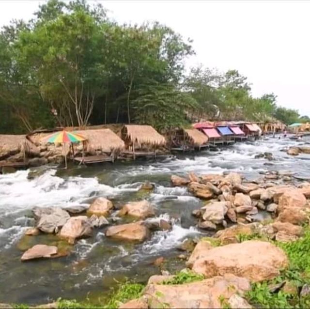 🏞️💦น้ำตกธารสมบูรณ์💦💧🏞️