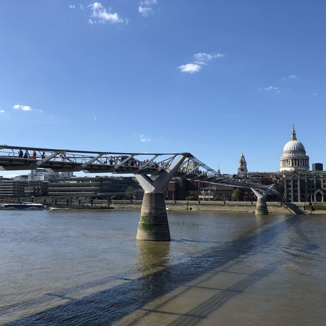 Millennium Bridge, London